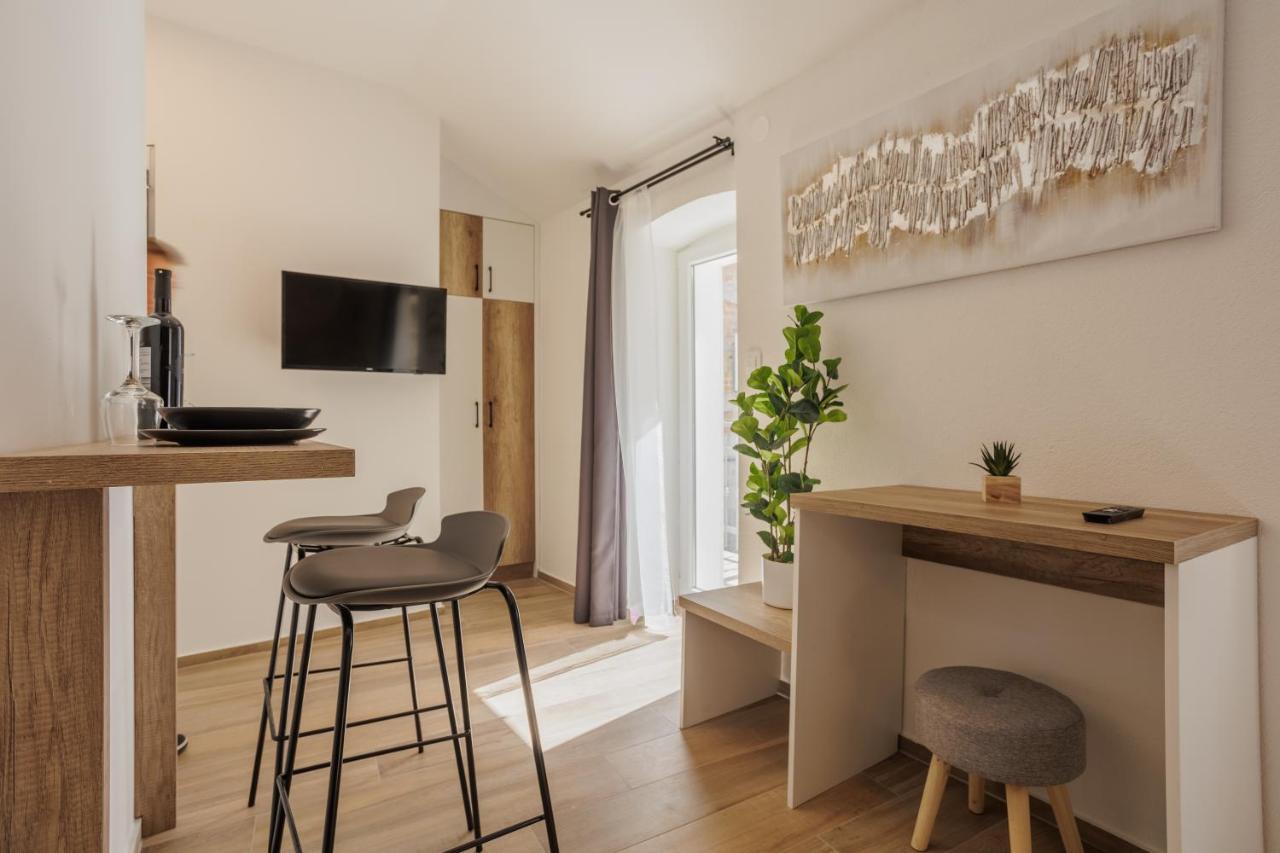 Apartments Piritus Split Eksteriør billede