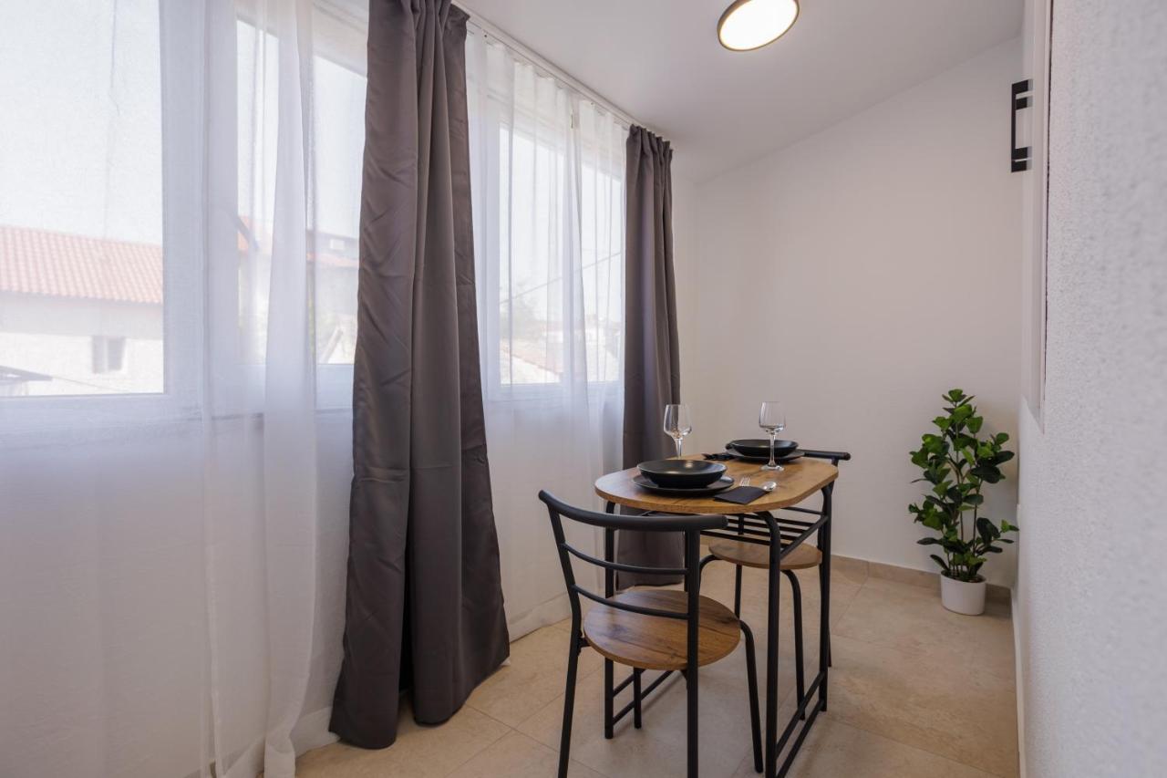 Apartments Piritus Split Eksteriør billede